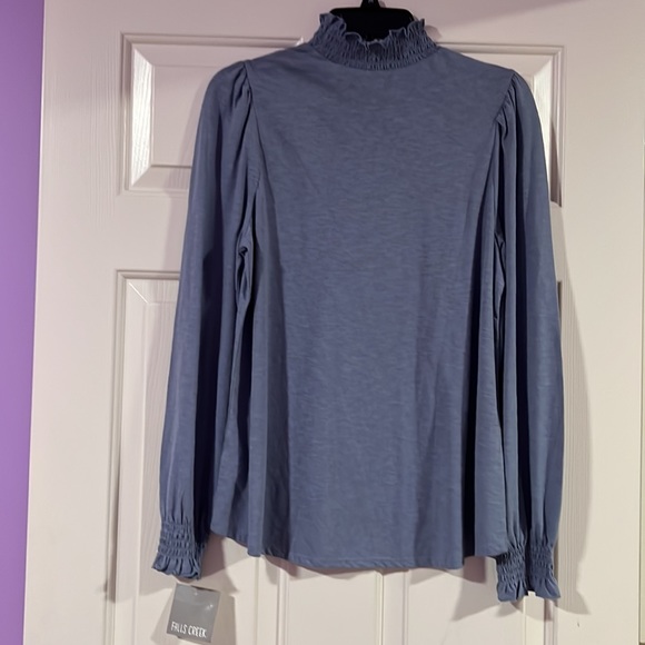 FallsCreek top - Picture 2 of 6